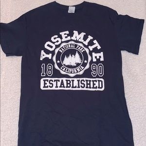 NWOT Men’s Graphic T Shirt
